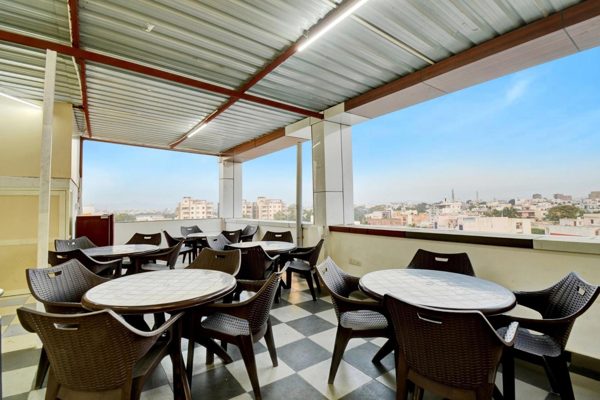 Hotel O 7 Star Udaipur Exterior photo